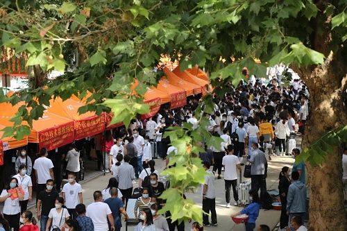 石家莊東華鐵路學(xué)校2023年春季班開(kāi)始報(bào)名啦！