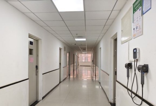 石家莊東華鐵路學(xué)校宿舍能洗澡嗎？