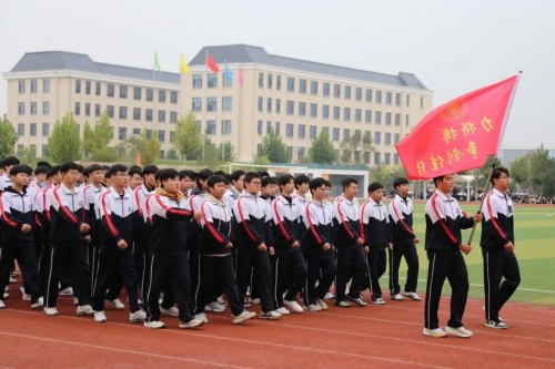 石家莊東華鐵路學校招收多大年齡的學生