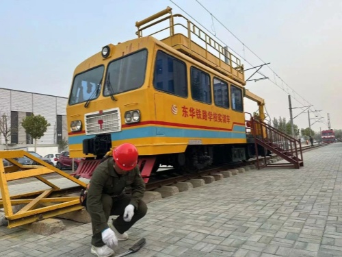 內燃機車司機是不是不好找工作？